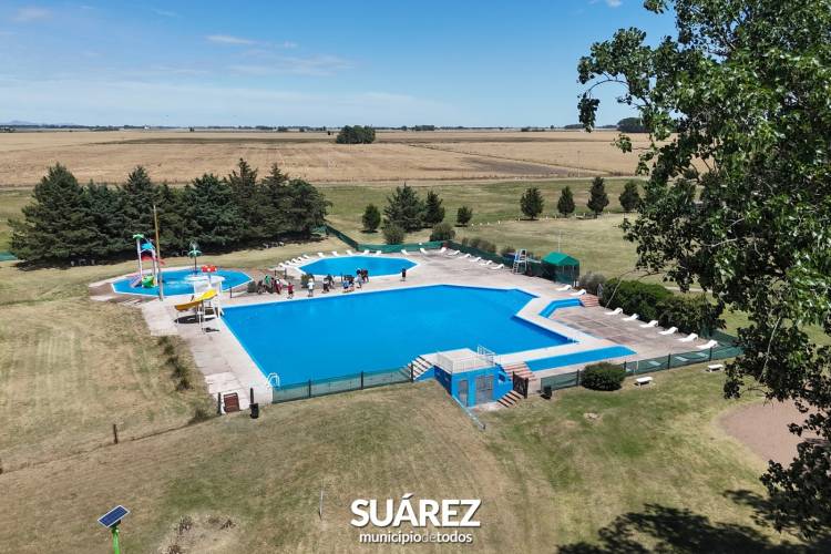El Balneario Municipal Samuel Davies vuelve a ser el punto de encuentro del verano