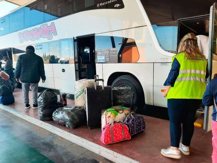 Micros de larga distancia: el equipaje deberá estar registrado a nombre del pasajero