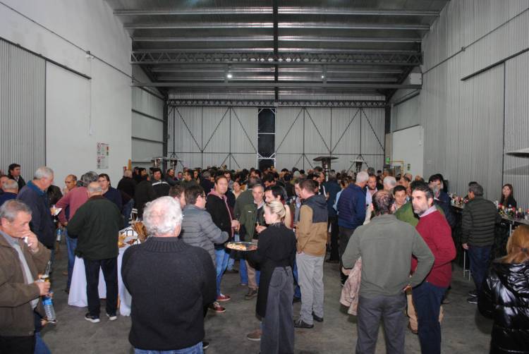 Agro Urruti inauguró sus nuevas instalaciones sobre la ruta 85, km 185.8.