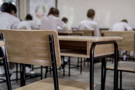  Provincia confirma el regreso de las clases presenciales y se suman reclamos de los docentes