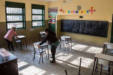 Aceleran actividades para el regreso a las clases presenciales en la Provincia