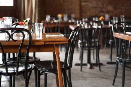 Piden declarar al sector de los gastronómicos en emergencia