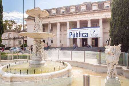 Docentes de la UNS convocan a un paro total para el jueves