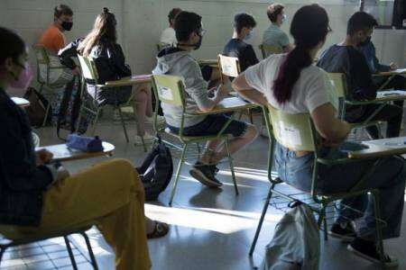 El plan de Provincia para recuperar contenidos los sábados y la propuesta de los gremios docentes