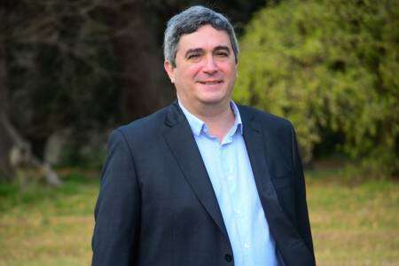 Caminos rurales: El Ministro de Desarrollo Agrario aseguró que se está trabajando en “mejorar la posibilidad del movimiento de la producción y de ir a una escuela rural” 