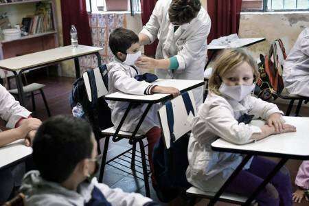 Aprobaron "presencialidad plena" en las escuelas desde el 1 de septiembre: estos son los protocolos