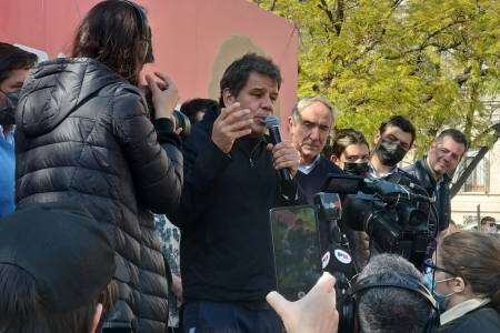  “Rebelarse es no votar a los que llevaron al país a este desastre”