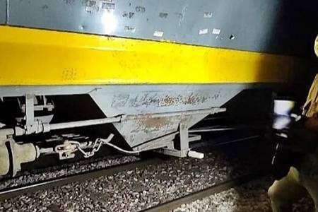 La Pampa: mueren dos adolescentes después de chocar contra un tren que viajaba a Bahía Blanca