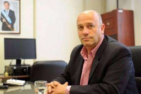 “El Estado debió prever que una empresa en retirada no invertiría en mantener los trenes”