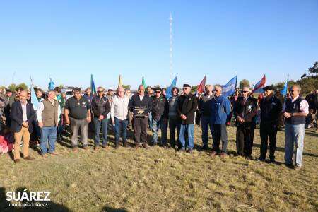 40 años de Malvinas: la gloriosa gesta de nuestros combatientes volvió a unir al pueblo de Coronel Suárez