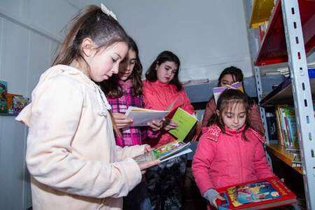 Se inauguró la Biblioteca Popular La Colina
