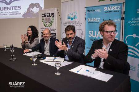 Firma del programa “Puentes” - “la universidad pública es un derecho, y en Suárez estamos trabajando para hacerla realidad con CREUS”