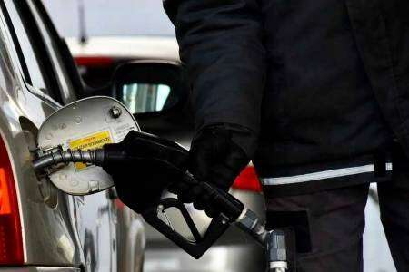 Precios Justos: la nafta y el gasoil suben el 4%