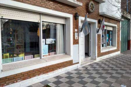 La Biblioteca Popular Infantil enviará libros de autores suarenses a una biblioteca en “El Fin del Mundo”