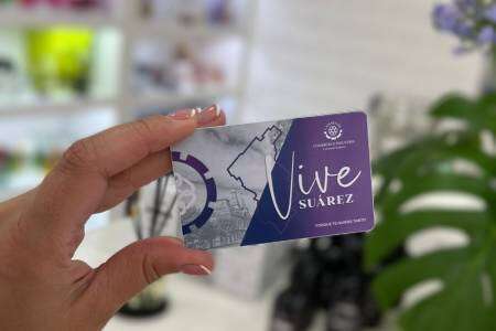 Tarjeta VIVE Suárez de la Cámara de Comercio e Industria