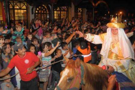 Reyes Magos en las Sierras: listos para repartir regalos e ilusiones 