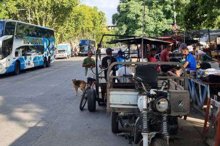 Denuncian una seguidilla de robos a los micros que salen de la Terminal de Retiro