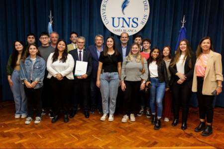Veinticinco mil alumnos de la UNS no pagarán pasaje para ir a clases