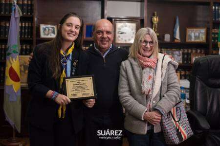 El Intendente Ricardo Moccero recibió a Candela González Presidenta del Consejo Mundial de la Asociacion Mundial de Guías y Guías Scout