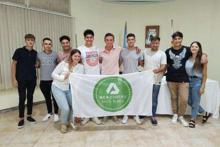 Capacitación y muestra a campo de la Juventud Agraria de Espartillar