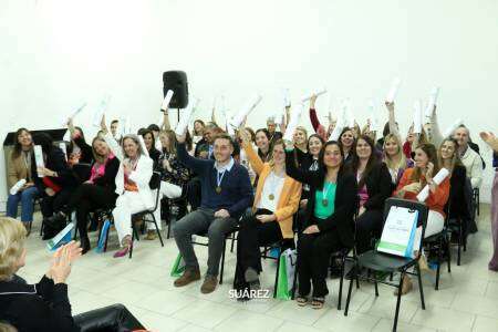 Felicitaciones a los 40 egresados Licenciados en Educación de CREUS