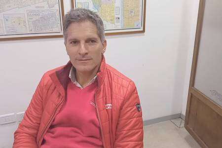 Trevor Agro presentó la sembradora Apache 99000