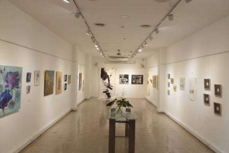 Artistas suarenses y de la región presentan sus obras en Bahía Blanca