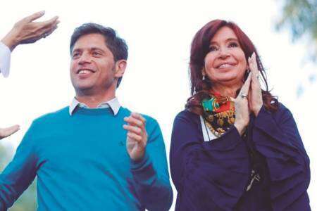 Kicillof convocó a acompañar a Cristina “hasta Comodoro Py y de vuelta a su casa”