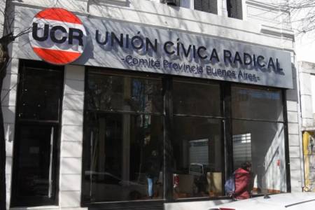 Un sector de la UCR bonaerense advierte que podría ir sin alianzas a las elecciones