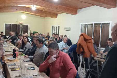 Rotary Club Las Colonias homenajeó  a los Bomberos Voluntarios.