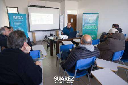 Jornada de formación sobre aplicación responsable de fitosanitarios en Coronel Suárez