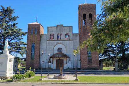 La comunidad de Pueblo Santa María celebra sus tradicionales fiestas Kerb