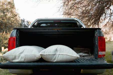 Giro clave: hace falta menos soja para comprar camionetas, cosechadoras y agroquímicos, según Coninagro
