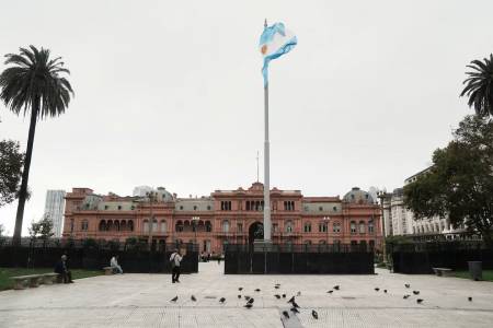 El Gobierno decretó asueto por Navidad y Año Nuevo para los empleados públicos