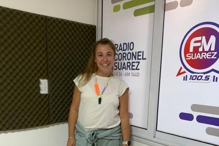 Una profesora invita a salir de sus casas a un centenar de adultos mayores 