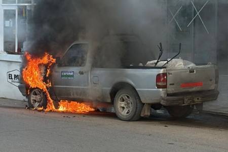 Se produjo un incendio en un vehículo municipal