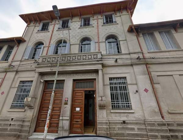Un alumno de un colegio de Tandil agredió a un profesor y le fracturó la mandíbula
