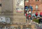 Día de la Lealtad: pisaron las piedras de los muertos por Covid-19 para arrancar fotos de víctimas