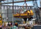 Lanchas hundidas y estructuras colapsadas en el Puerto de Bahía Blanca que sigue sin operar 