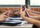 Pruebas PISA: de 80 países evaluados, los alumnos argentinos son los que más se distraen con el celular en clase